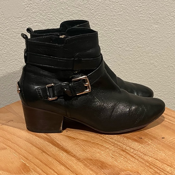 Coach Pauline Ankle Boot in Black Leather with Gold Hardware Size 8.5 - Picture 5 of 9